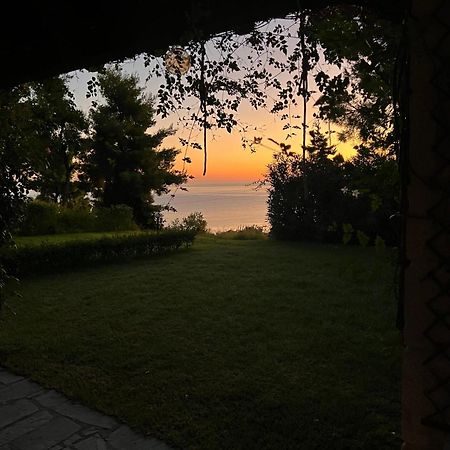 Villa Adria Kryopigi Exteriör bild